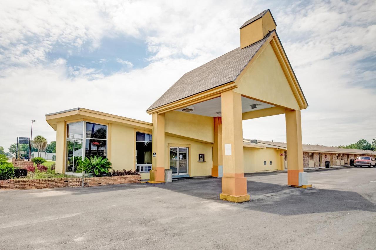 Oyo Hotel Lake Charles La I-10 Exterior foto